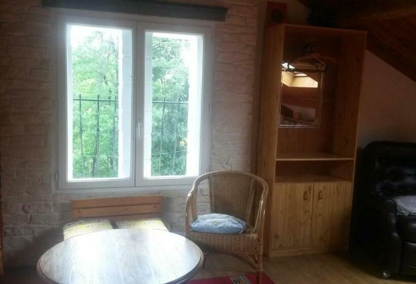 مبيت وإفطار Chambres D Hôtes Le Perdigon