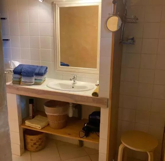 Aamiaismajoitus (B&B) Le Carroy Brion