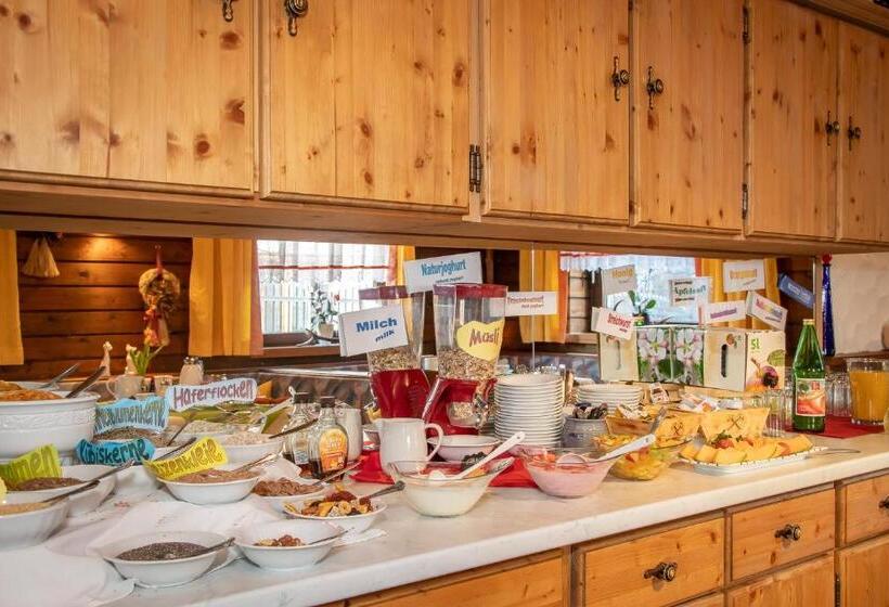 Frühstücks Pension Sonnblickhof