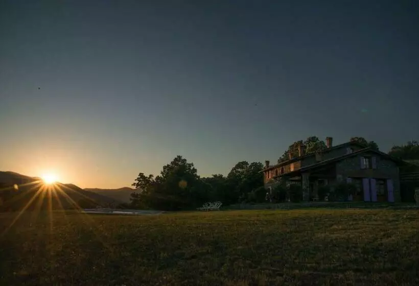 ホテル Agriturismo Il Serrino