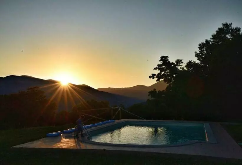 ホテル Agriturismo Il Serrino
