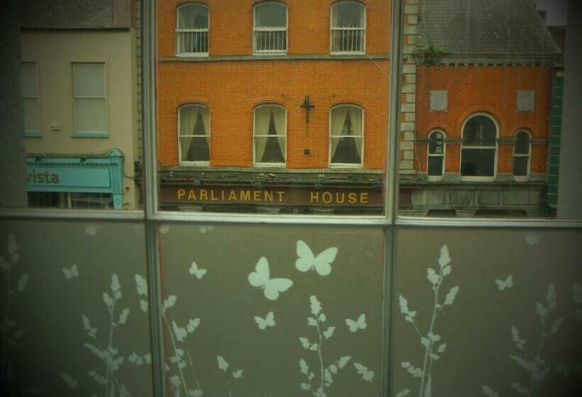 Kilkenny Tourist Hostel