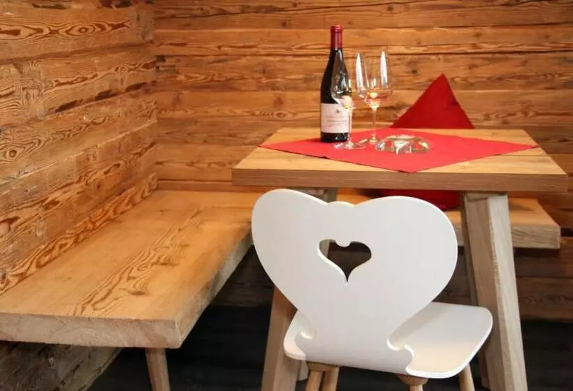 ペンション Gästehaus Sinz