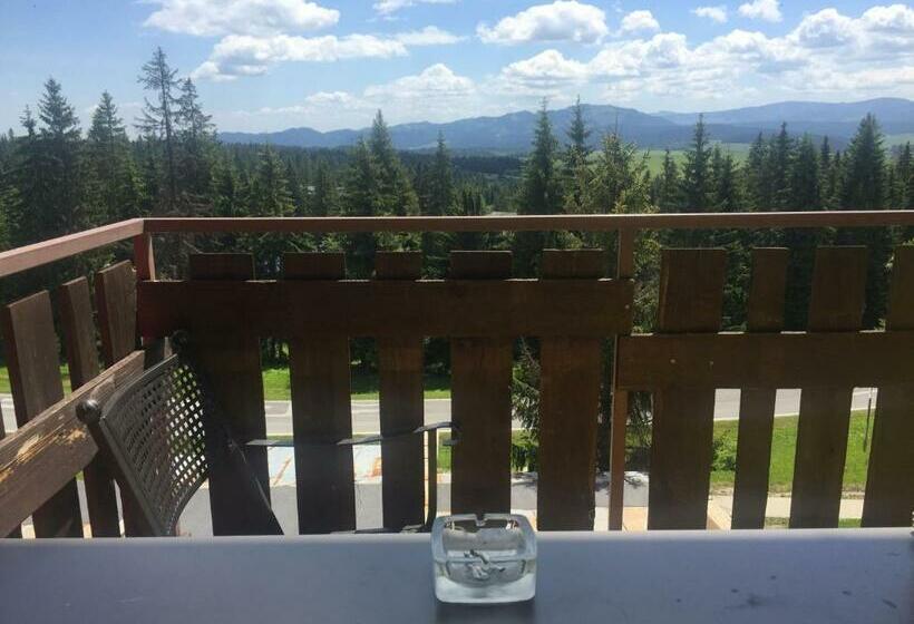 ペンション Penzión štrba