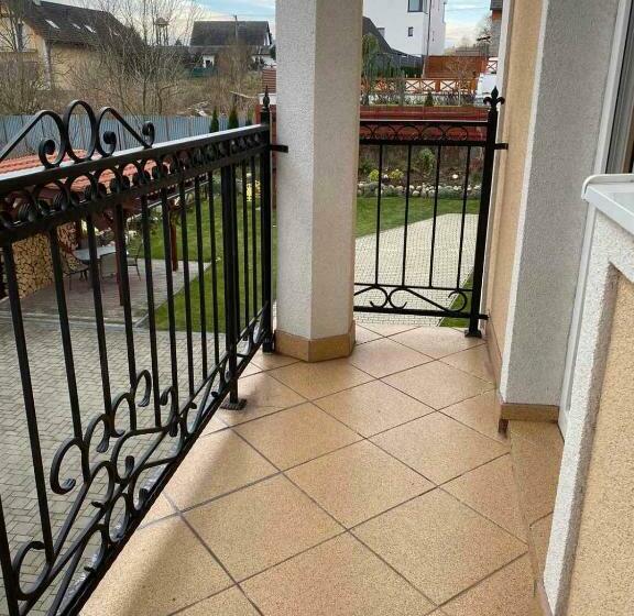 פנסיון Villa Butterfly