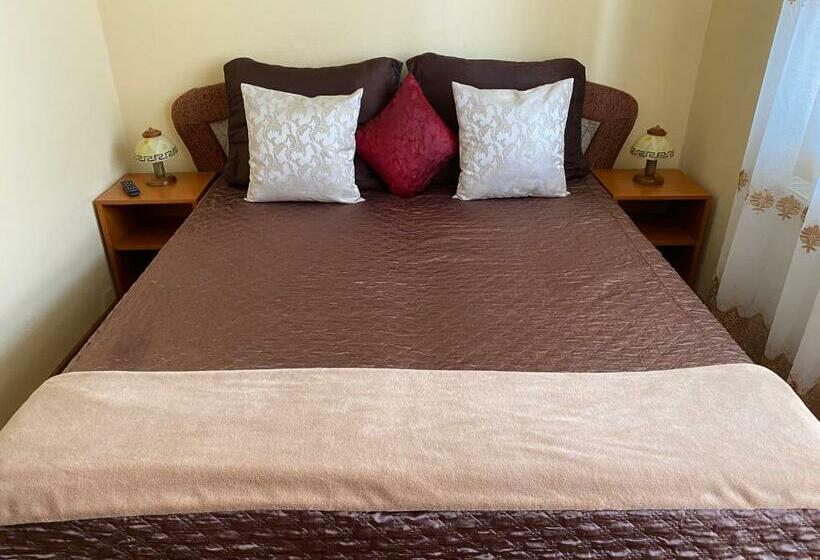 פנסיון Villa Butterfly