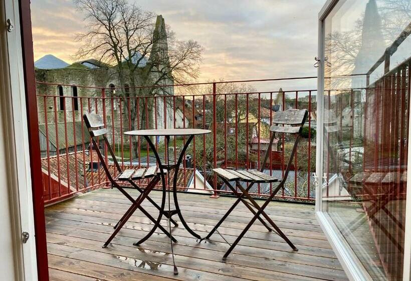 Sköna Hönor Apartments