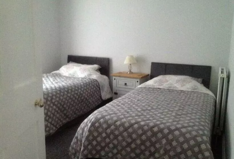 Aamiaismajoitus (B&B) Beechwood House