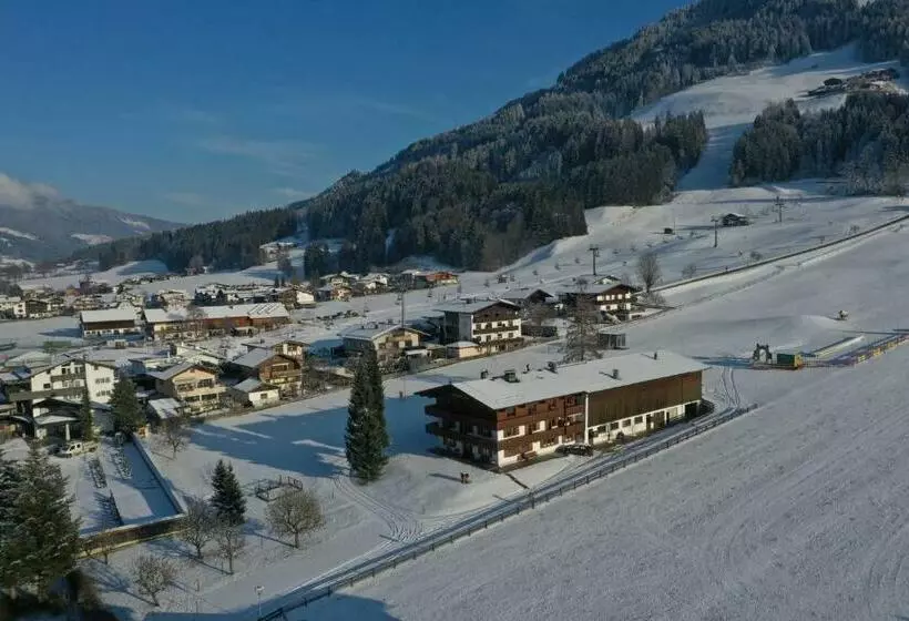 Aamiaismajoitus (B&B) Frühstückspension Samerhof