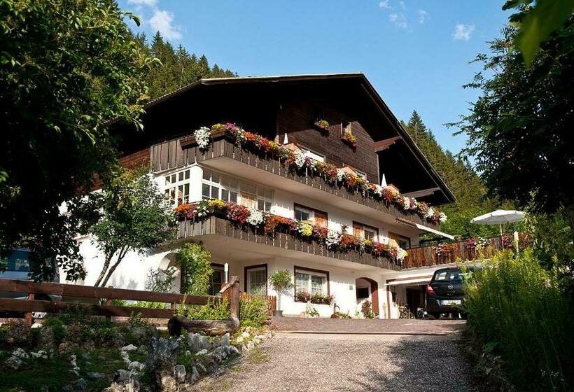 住宿加早餐  Haus Christian