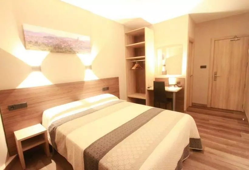 Hotelli H De L Anton