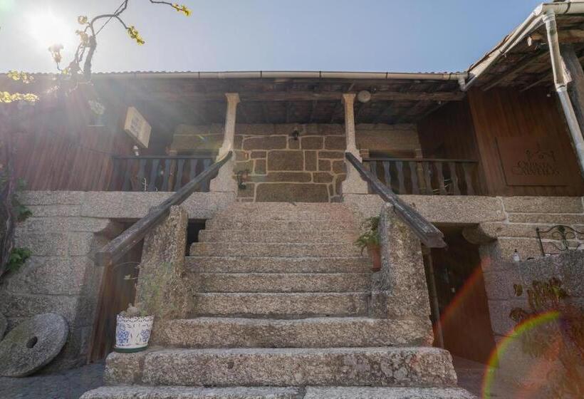 هتل Quinta De Calvelos