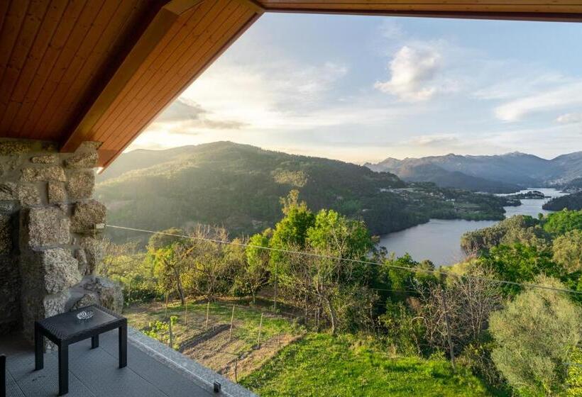 هتل Quinta De Calvelos