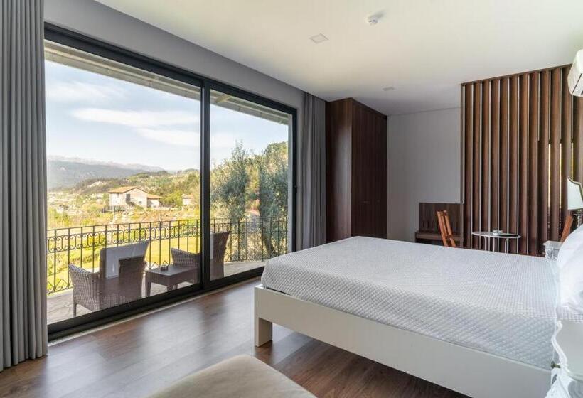 هتل Quinta De Calvelos