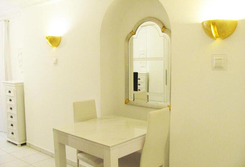 Pensão Apartment Storchenfärbe