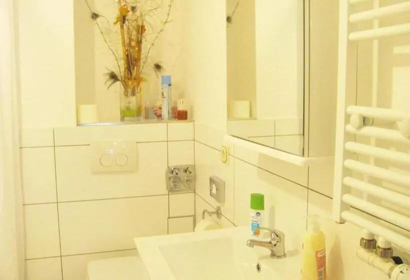 Majatalo Apartment Storchenfärbe