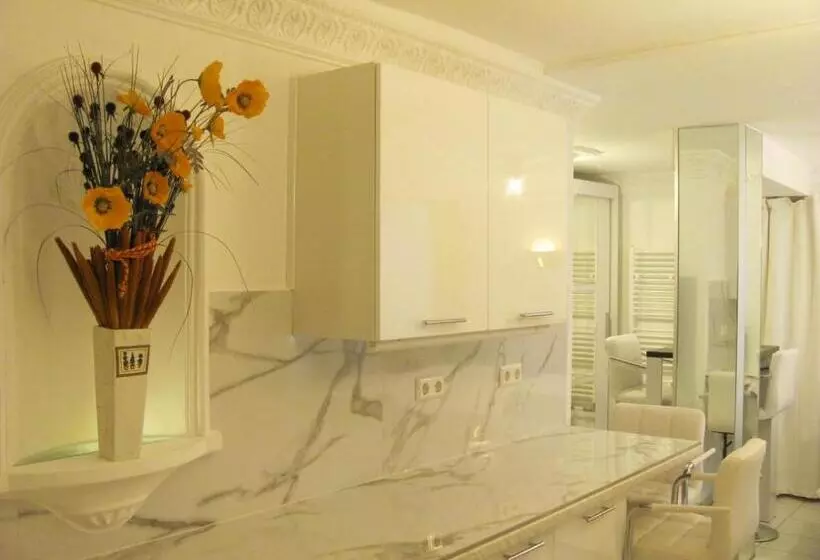 Majatalo Apartment Storchenfärbe