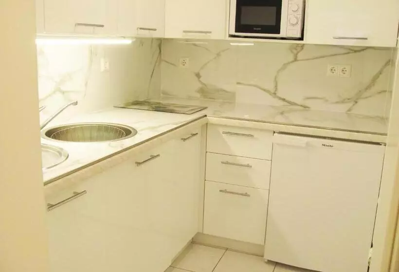 Majatalo Apartment Storchenfärbe