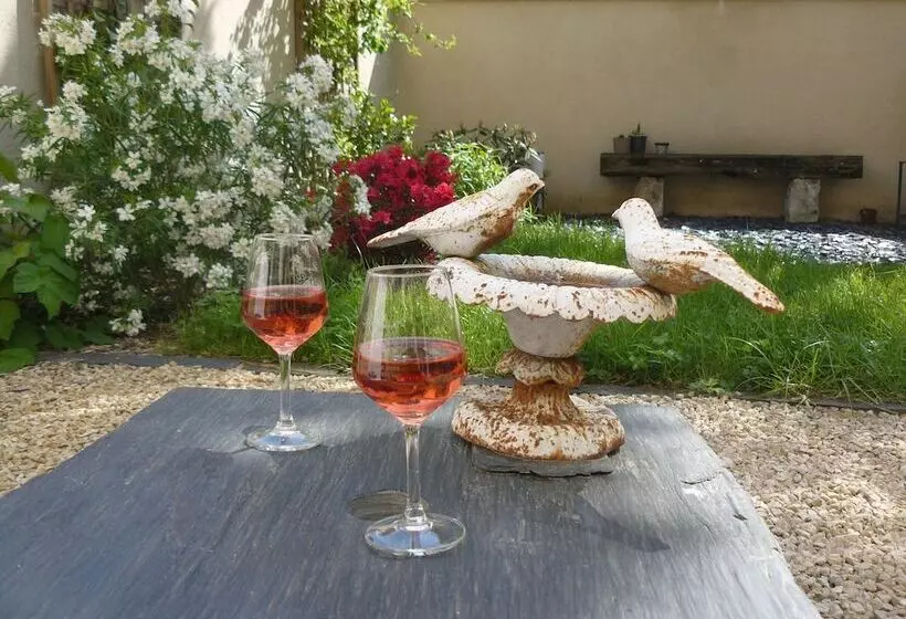 Majatalo Chambres D Hôtes Rue Du Poids