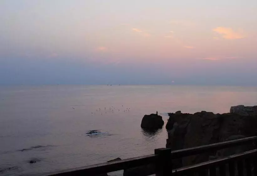 Majatalo Deep Blue Guest House