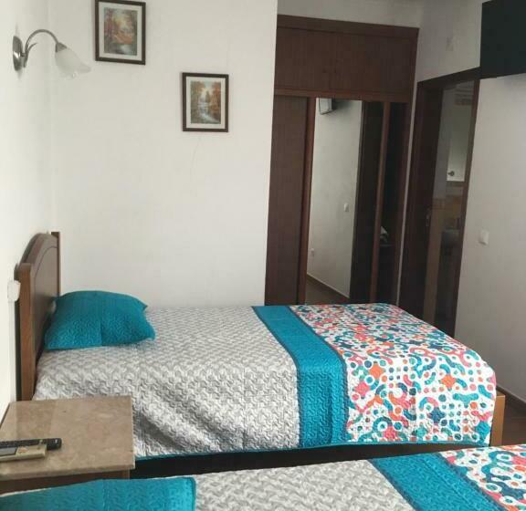 بنسيون Hospedaria O Castelo