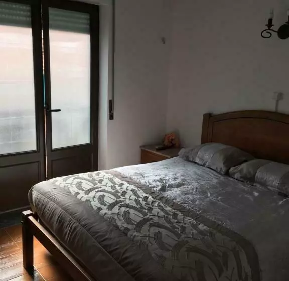 Majatalo Hospedaria O Castelo