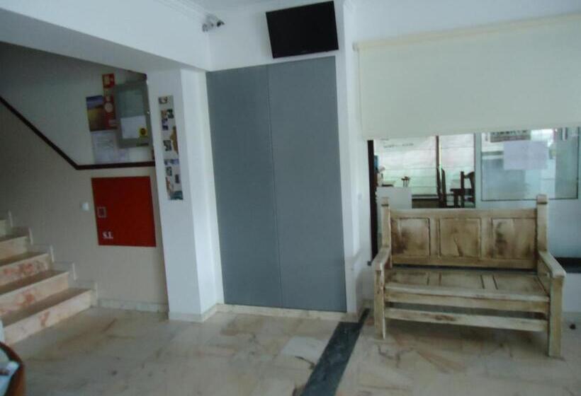 پانسیون Residencial Coroa D Ouro