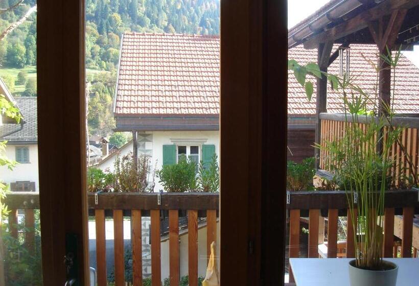 Bed and Breakfast Bnb Hasatrog Jenaz