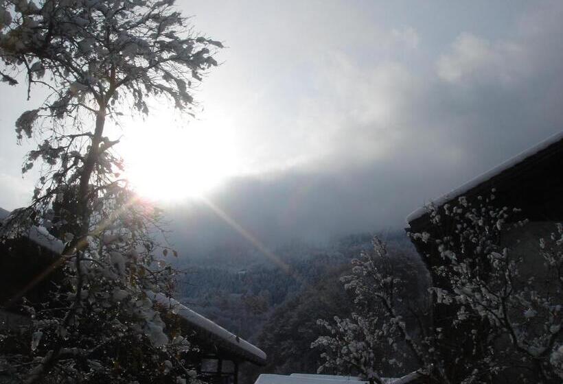 Bed and Breakfast Bnb Hasatrog Jenaz