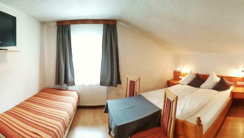 مبيت وإفطار Haus Felsneck