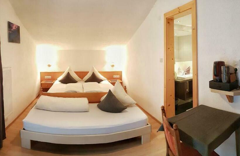 Bed and Breakfast Haus Felsneck