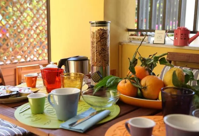 Aamiaismajoitus (B&B) Il Giardino Di Tonia   Oplontis Guest House   Bed & Garden