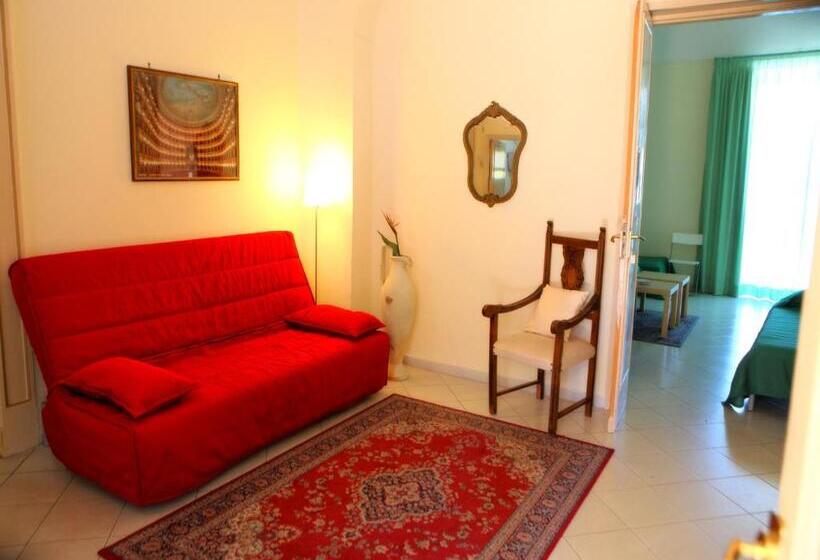 צימר Il Giardino Di Tonia   Oplontis Guest House   Bed & Garden