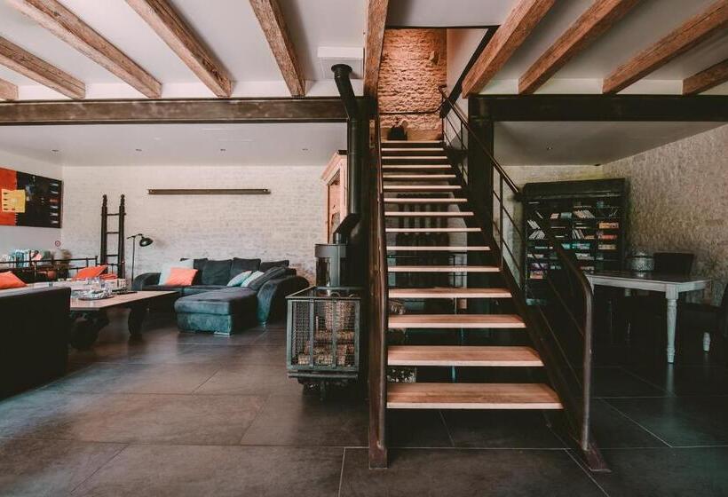 Bed and Breakfast Un Banc Au Soleil