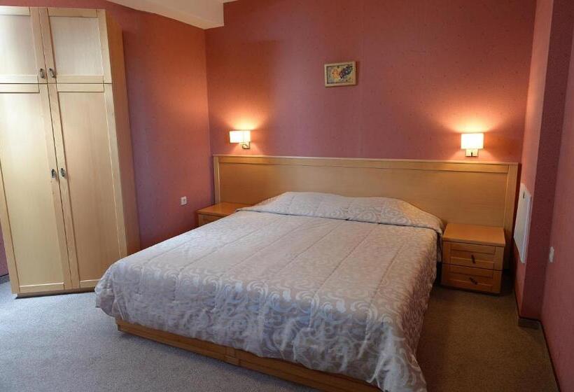 Family Hotel Demetra