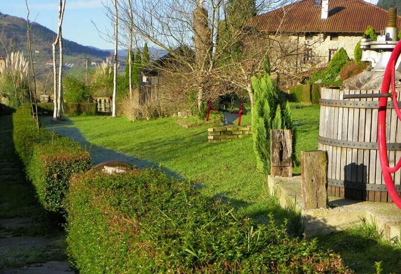 ペンション Agroturismo Izarre