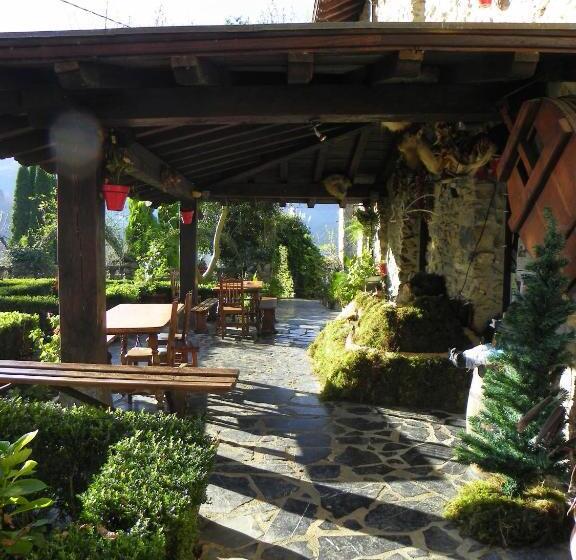 ペンション Agroturismo Izarre