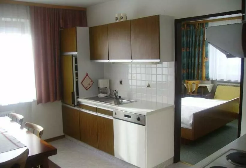 ペンション Gästehaus Hochwimmer