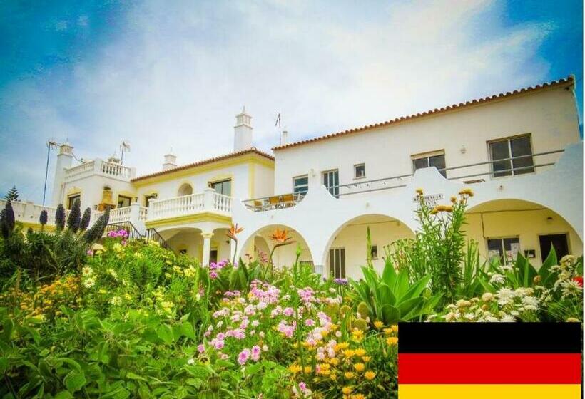 پانسیون Residencia Quinta Do Poço Guesthouse