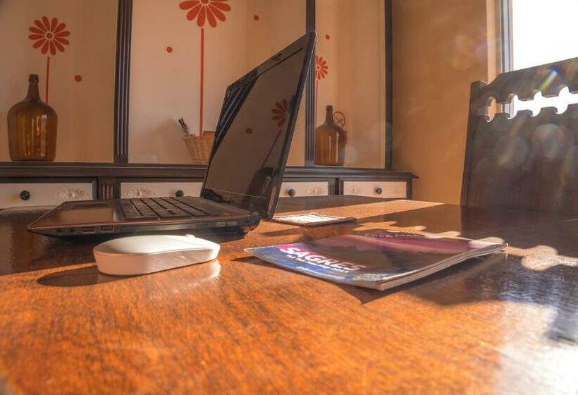 پانسیون Residencia Quinta Do Poço Guesthouse