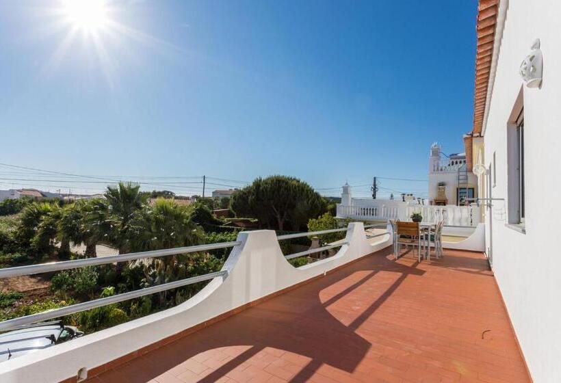 پانسیون Residencia Quinta Do Poço Guesthouse