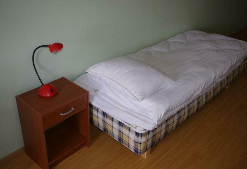 هاستل Sports Centre Haapsalu