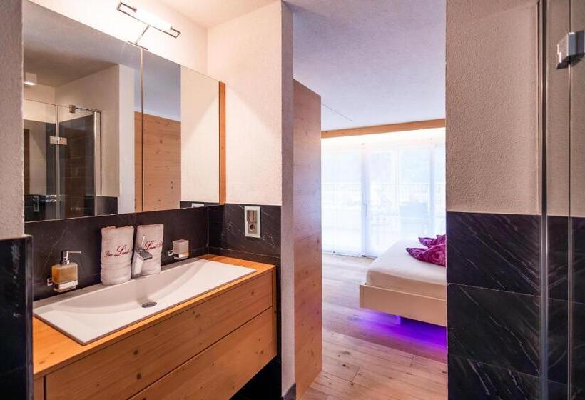 B&b Das Land Palais Private Mountain Hideaway