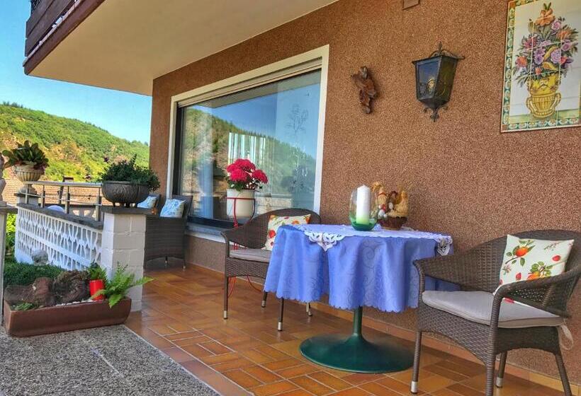 Bed and Breakfast Apartment Happy Mosel