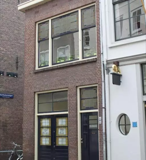 Aamiaismajoitus (B&B) Blom Aan De Gracht