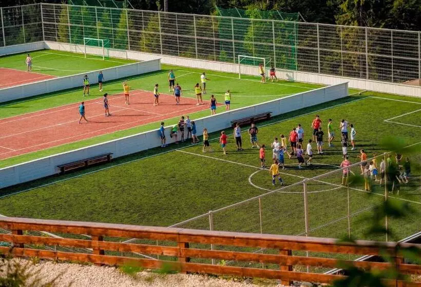 Cheile Gradistei Fundata Resort