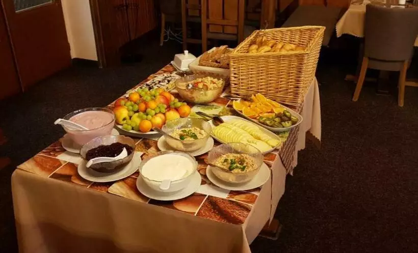 Hotelli Bozi Dar   Excalibur