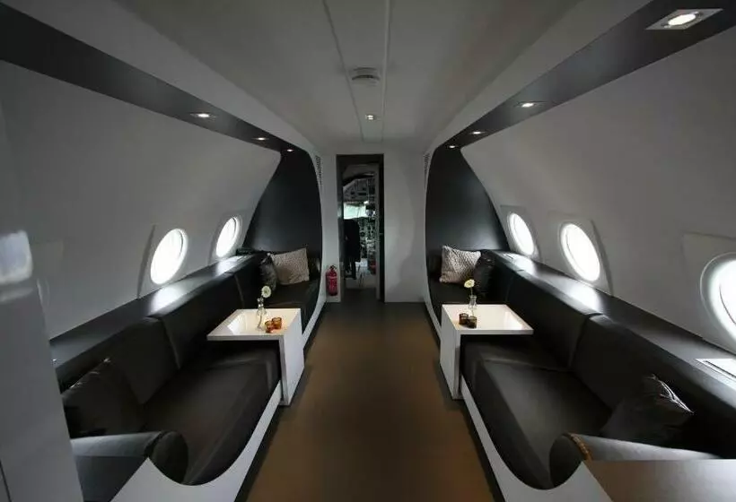 ホテル Vliegtuigsuite Teuge