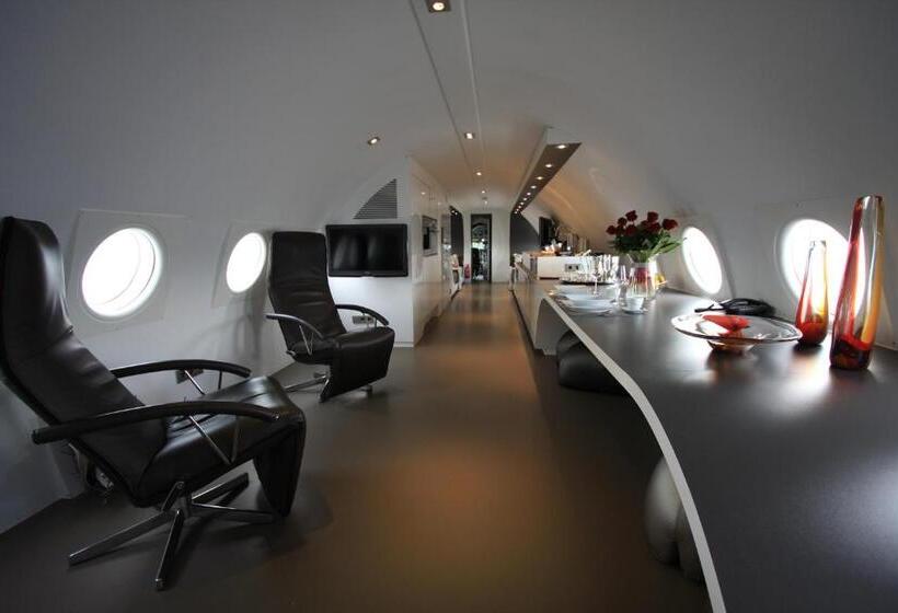 בית מלון כפרי Vliegtuigsuite Teuge