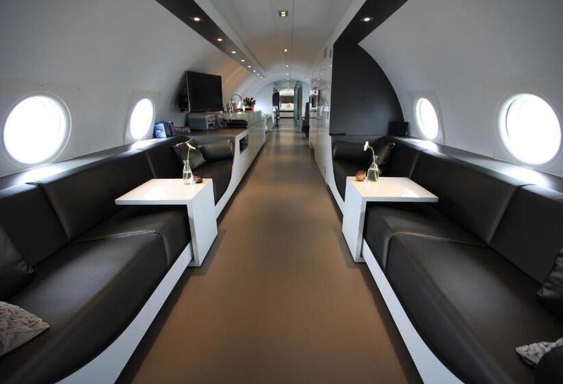 בית מלון כפרי Vliegtuigsuite Teuge